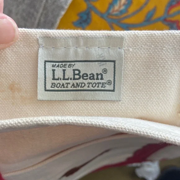 L.L. Bean Cream and Red Boat And Tote with Embroidered Dachshund - Picture 7 of 7